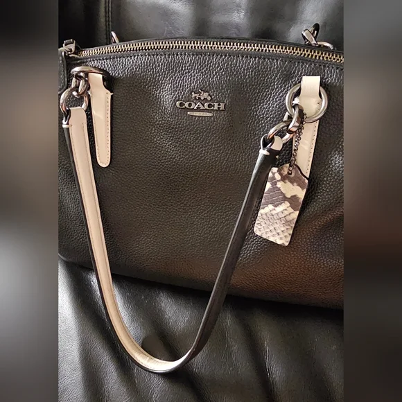 Coach F57507 Christie Carryall Shoulder Bag Python Snake Exotic Black Purse EUC - Picture 8 of 15